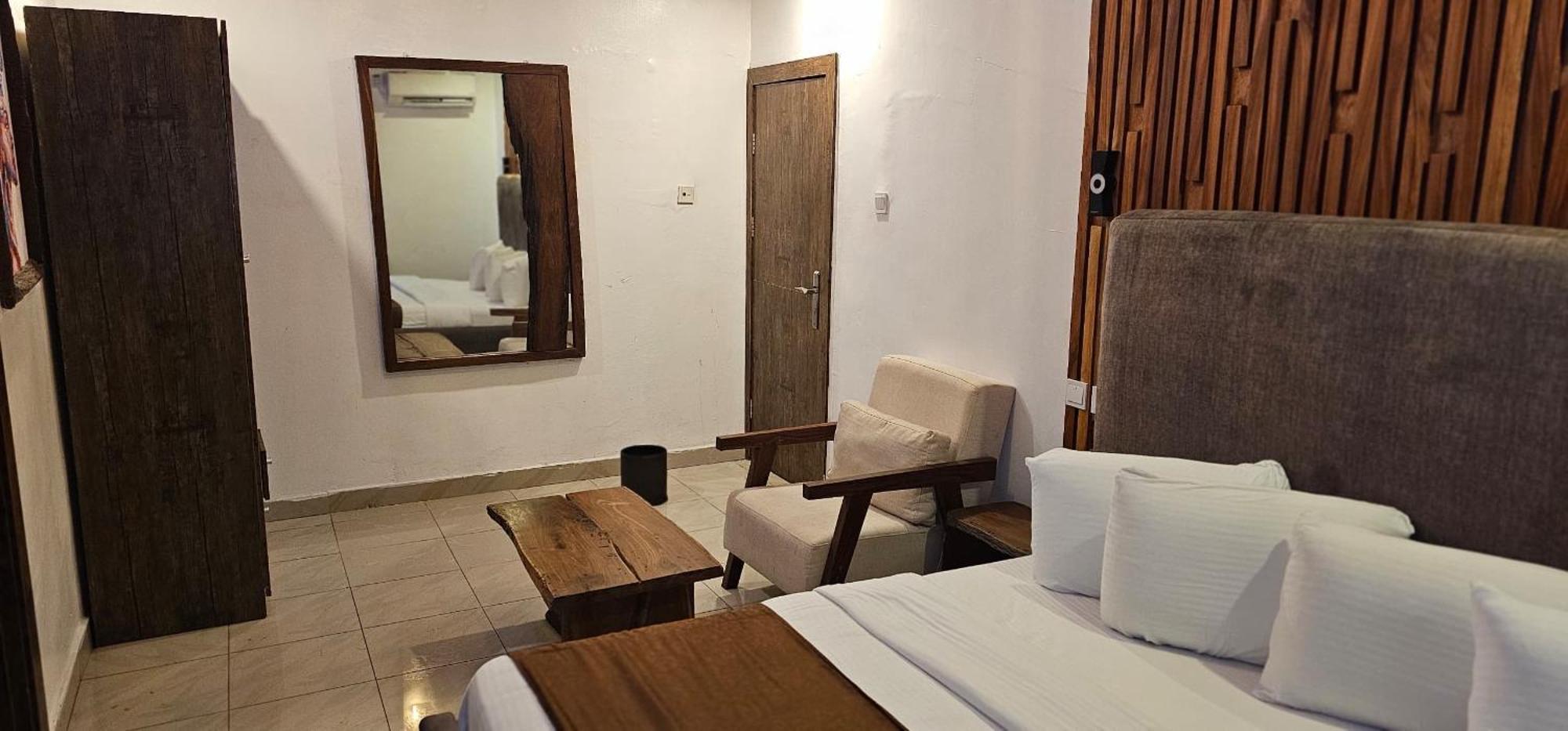 Presken Hotels Ikoyi Lagos Exterior photo
